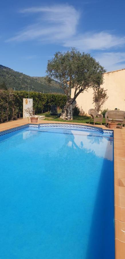 Son Gallina Con Piscina Y Jardin En Sa Pobla, Ideal 6 Personas Landhaus *